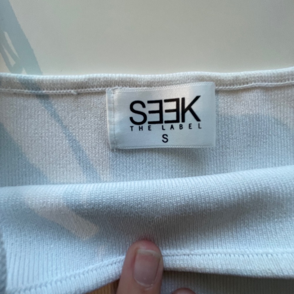 LF white crop top